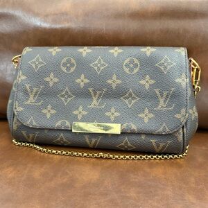 Louis Vuitton Classic Monogram Crossbody Bag with Gold Chain